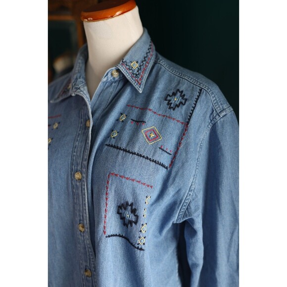 Vintage 90s Upper West Side Embroidered Aztec Western Demin Button Down - Picture 3 of 11